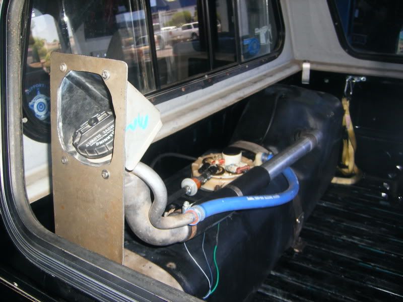 Auxiliary Fuel Tank Auxiliary Fuel Tank Rollover Valve